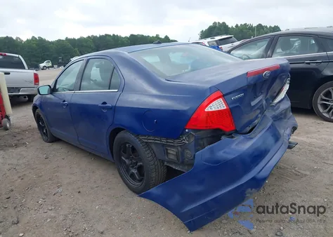 2010 Ford Fusion Se z USA, uszkodzony, nr VIN 3FAHP0HA8AR347532